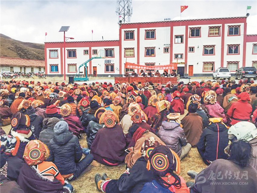 石渠縣開展“千人大下鄉(xiāng)” 、“千人大宣講”、“千人大走訪”活動掠影